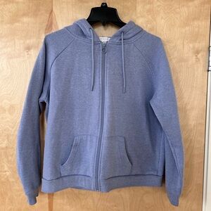 Women’s periwinkle sweatshirt